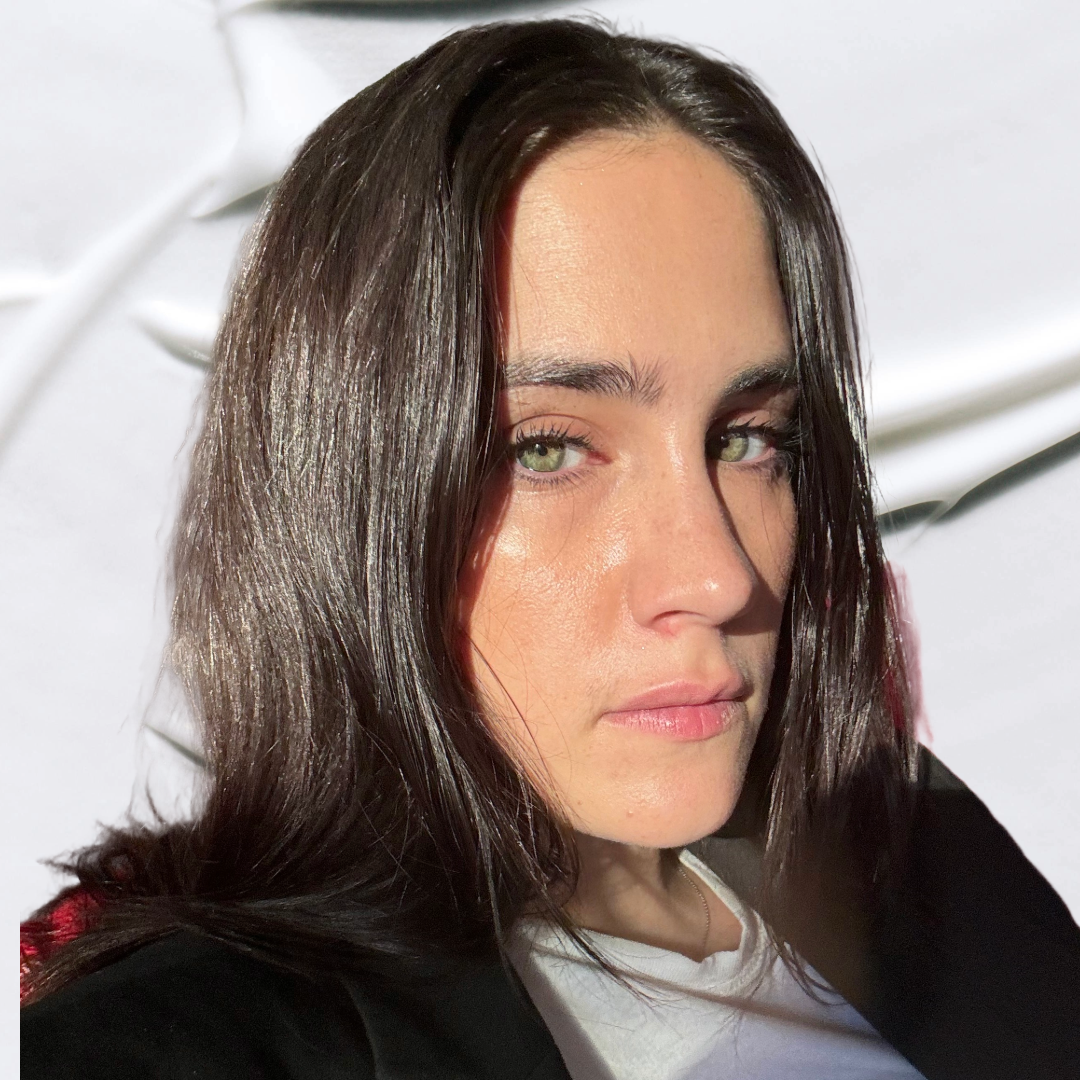 Fashion E-Commerce Editor Julia Marzovilla 